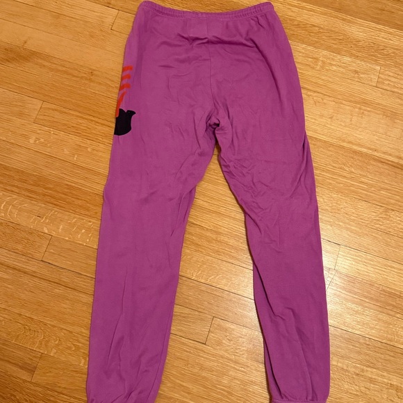FreeCity Sweatpants Raspberry - Picture 3 of 4